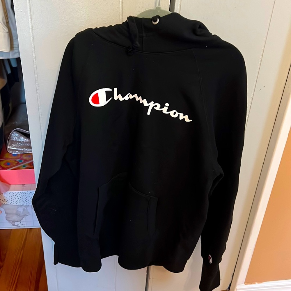 Champion Black Drawstring Sweatshirt With Pockets 🖤🤍❤️